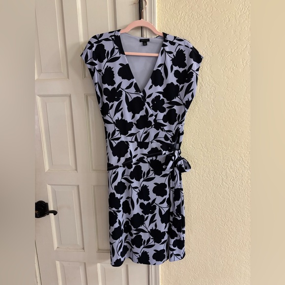 Matte Jersey Wrap Dress 12 - Picture 4 of 7